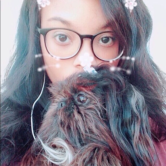 Meet your Posher, Courtney - Picture 1 of 1